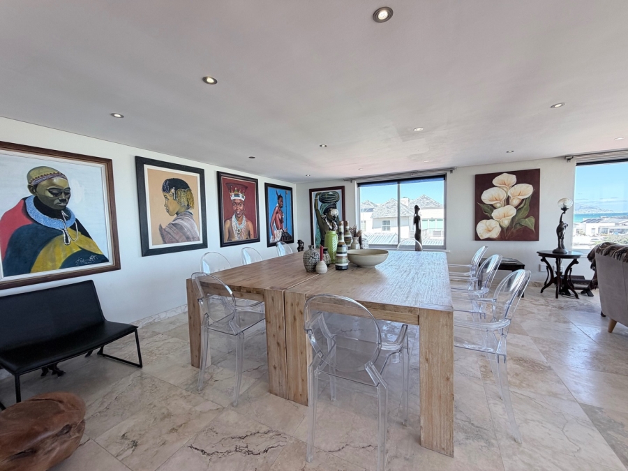 7 Bedroom Property for Sale in Bloubergstrand Western Cape
